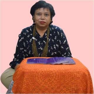 Sonal Parikh Tarot Card Reader